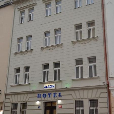 Aladin Praha Hotel Bagian luar foto