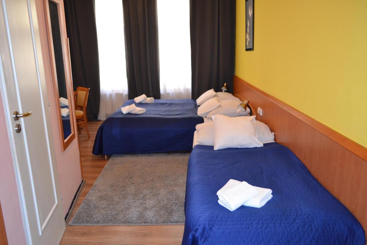 Aladin Praha Hotel Bagian luar foto